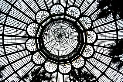 Under the dome of the Winter Garden