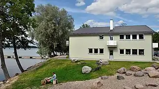 Building at Saadjärv lakeside