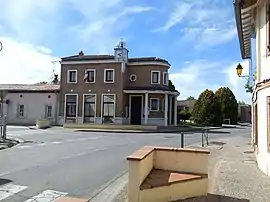 The town hall in Lamasquère