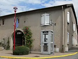 The town hall in Langley