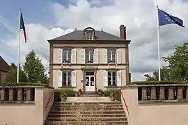 The town hall in Les Barils