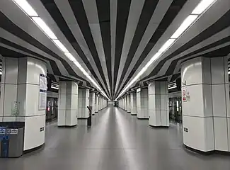 Liangmaqiao Station