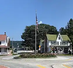 The flagpole at Linglestown square