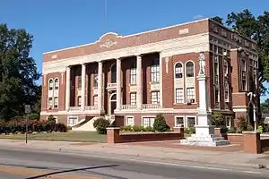 Lonoke County Courthouse