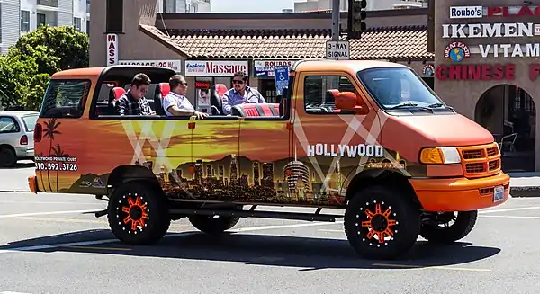 Tour bus on Hollywood Boulevard