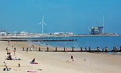 Image of Lowestoft seafront and harbour