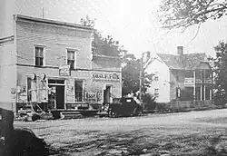 Filling station in Loyston, 1933