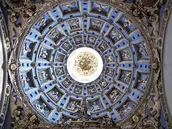 Inside the dome of the chapel Boim bowl with three rows of caissons