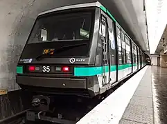 New MP89 rolling stock at Kléber