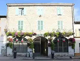 The town hall in Cousance