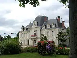 The town hall in Labrit