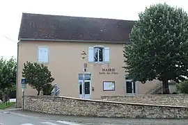 The town hall in Larnaud