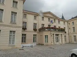 The town hall of Boissise-le-Roi