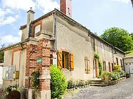 The town hall in Cormoyeux