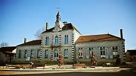 The town hall in Mont-Saint-Sulpice