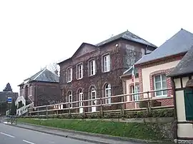 The town hall in Nolléval