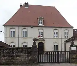 The town hall in Provenchère