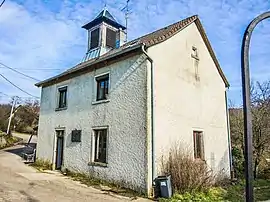 The town hall in Bretigney