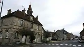 The town hall in Auménancourt