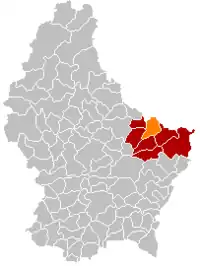 Map of Luxembourg with Berdorf highlighted in orange, and the canton in dark red