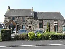 The town hall in Marcillé-Raoul