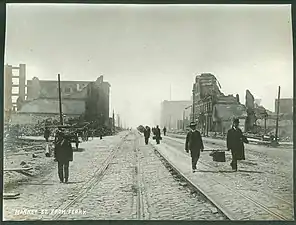 Market, view southwest from near Ferry Building (1906)