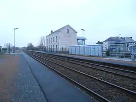 Mayet railway station