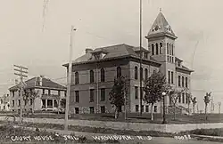 McLean County Courthouse