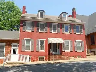 House near the courthouse