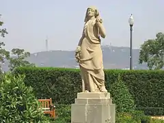 La vendimiadora (1928), by Pablo Gargallo, Jardines de Miramar.