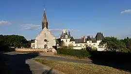 The church and chateau in Moléans