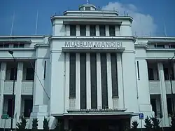 Bank Mandiri Museum is one of the earliest implementation of Nieuwe Zakelijkheid in the Dutch East Indies.