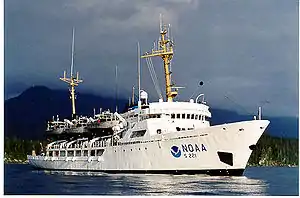 NOAAS Rainier (S 221)