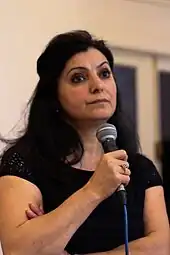 Şenay Özdemir, journalist