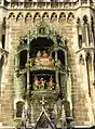 The clock chimes at the Munich New Town Hall