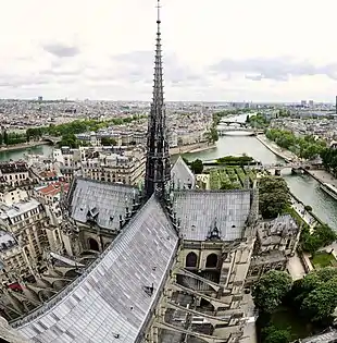 Roof and spire. The Twelve Apostles and Four Evangelists statues at the spire's base had been removed for conservation four days before the fire.