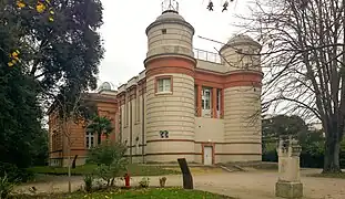 The eastern façade of the Urbain Vitry building