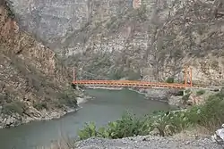 Bridge across the Apurímac River on the border of the regions Cusco and Apurímac between the districts Curahuasi and Mollepata