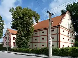 Ostrolovský Újezd Castle