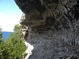 Overhanging Point along the Bruce Trail