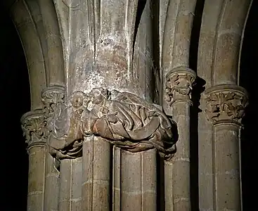 Sculpture on the column capitals