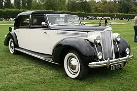 1938 Packard Eight 1602 Coupé Chauffeur by Franay