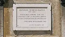 Plaque commemorating Giorgio Baffo on the facade, epitaph by Guillaume Apollinaire.