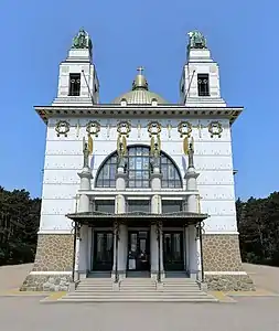 Facade of Kirche am Steinhof with angels by Othmar Schimkowitz in Vienna