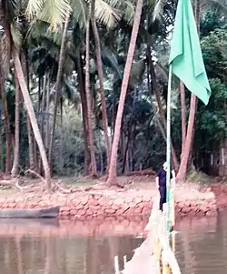 The Kamuku bridge behind the Dargah