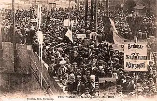 19 May. Traders alongside wine growers in Perpignan