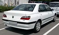 Peugeot 406 saloon (pre facelift)