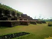 Cruciform star-shaped stupa Lauriya Nandangarh – 4th-3rd century BC stage 1 cruciform, 1 BC stage 3 colossal stupa