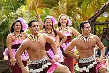 Samoan canoe performers in traditional dress