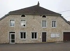 The town hall in Pont-d'Héry